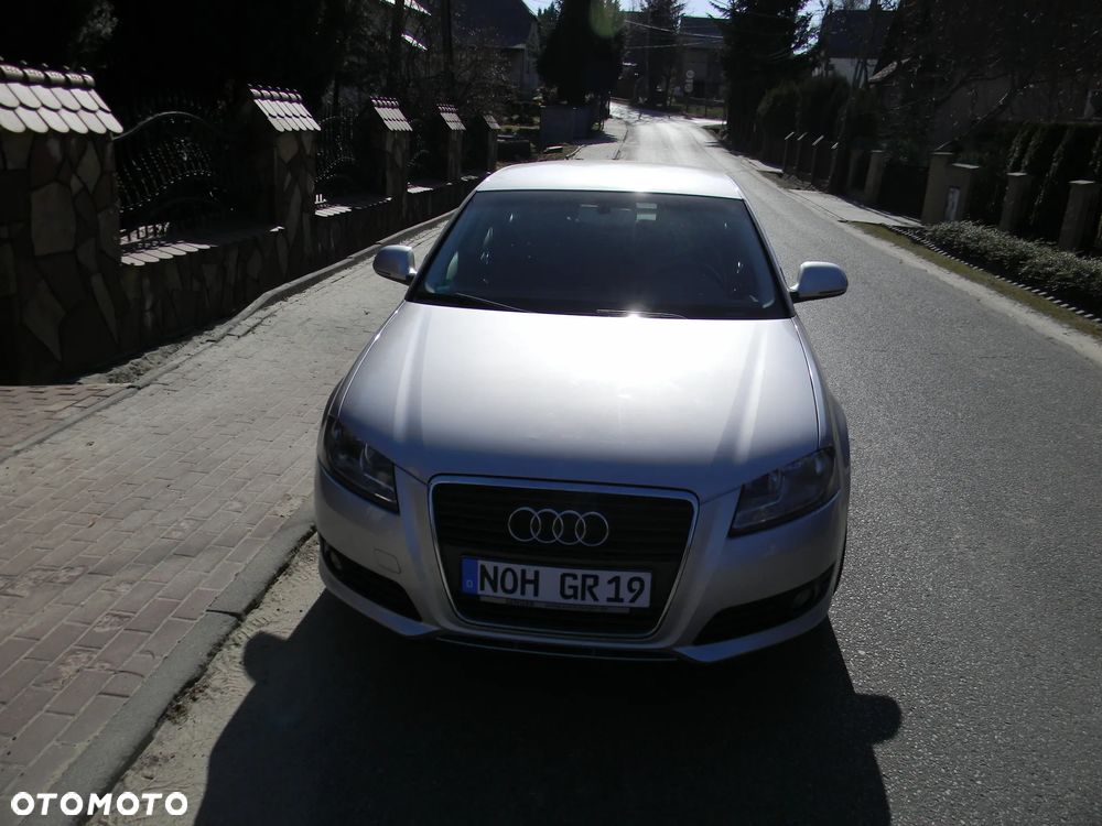 Audi A3 Sportback 1.4 TFSI S tronic Attraction - 9