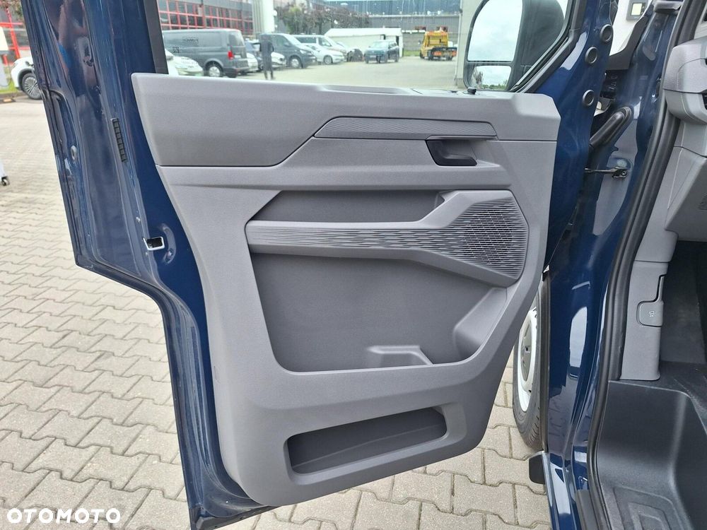 Volkswagen Transporter Furgon, 2,0TDI 150KM, 6-bieg.manualna, r.o :3500 mm - 9