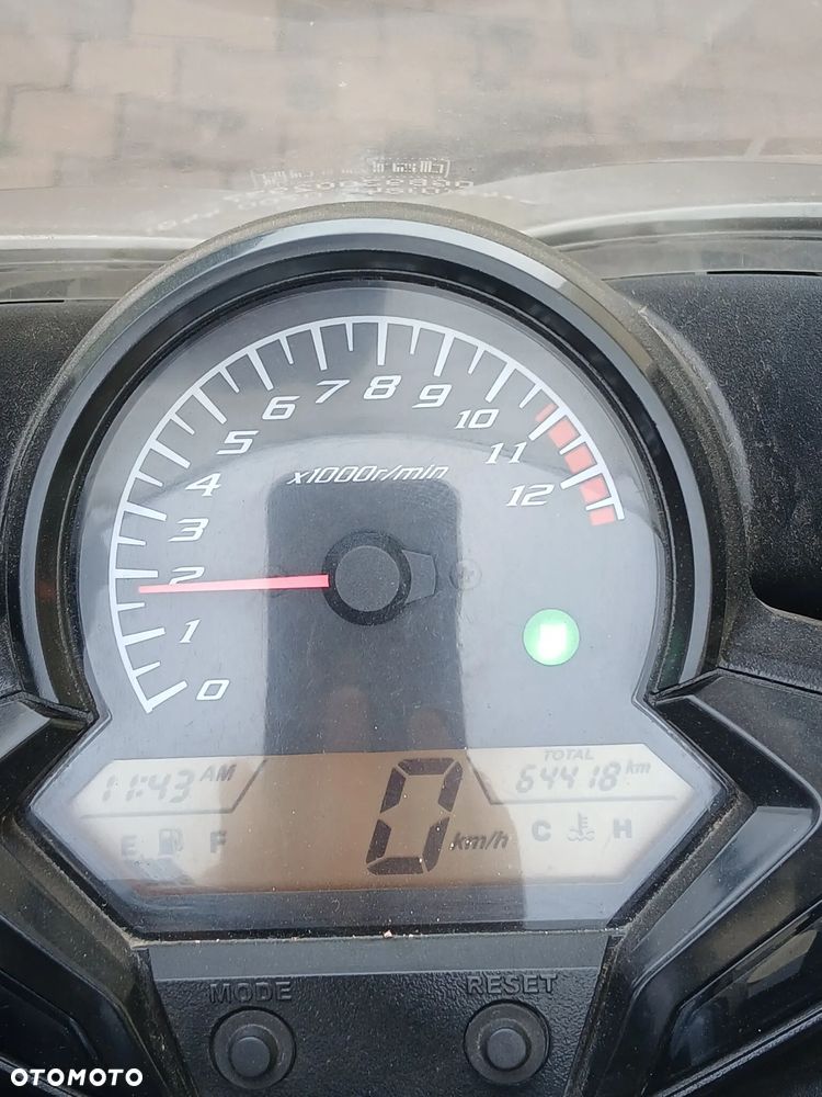 Honda CBR - 16
