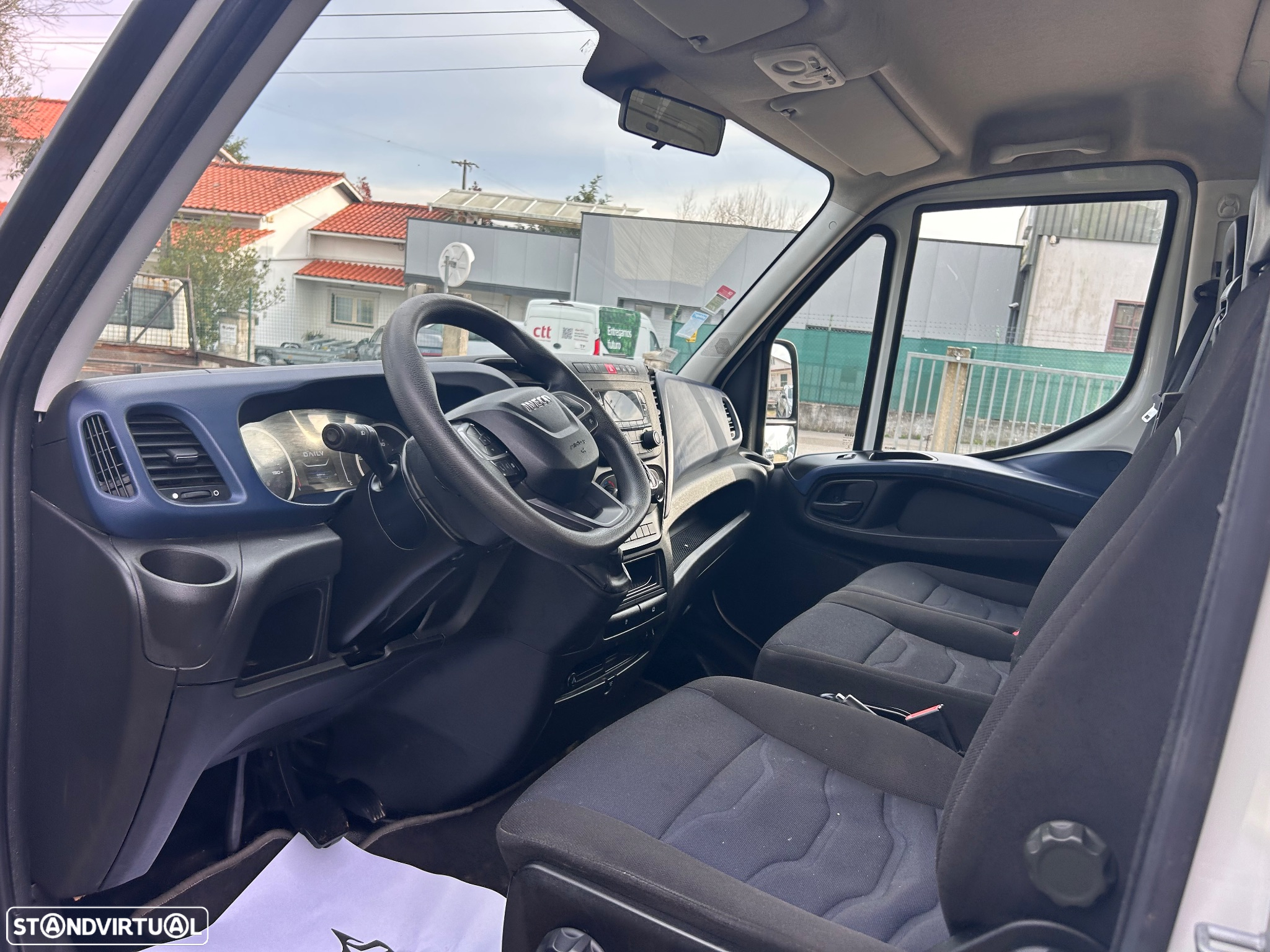 Iveco Daily 2.3 cab Dupla - 8
