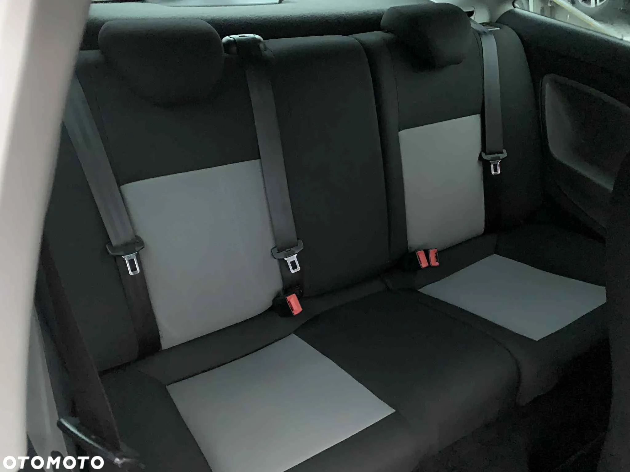 Seat Ibiza SC 1.6 TDI Style - 16