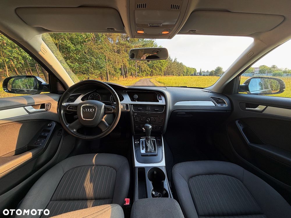 Audi A4 Limousine 1.8 TFSI multitronic Ambiente - 2