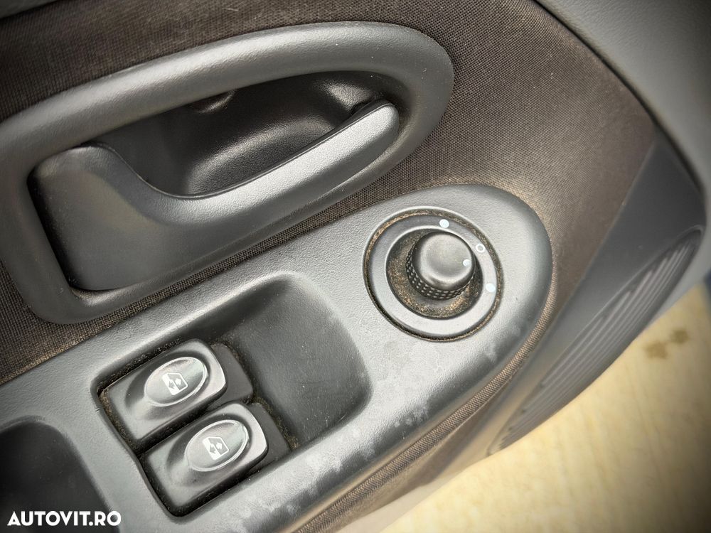 Renault Symbol 1.4 8V Expression - 15