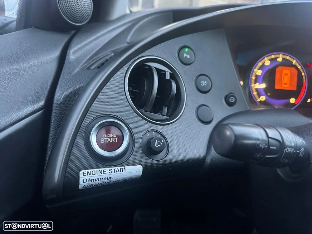 Honda Civic 1.4 i-VTEC Sport - 26
