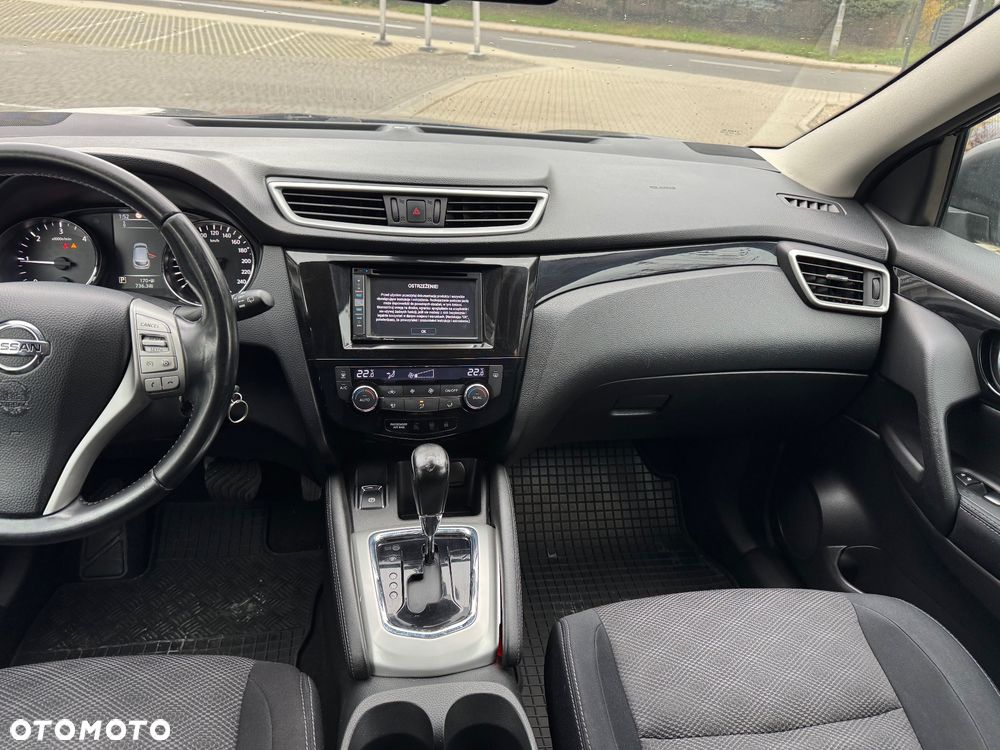 Nissan Qashqai 1.6 DCi Xtronic N-Connecta - 19