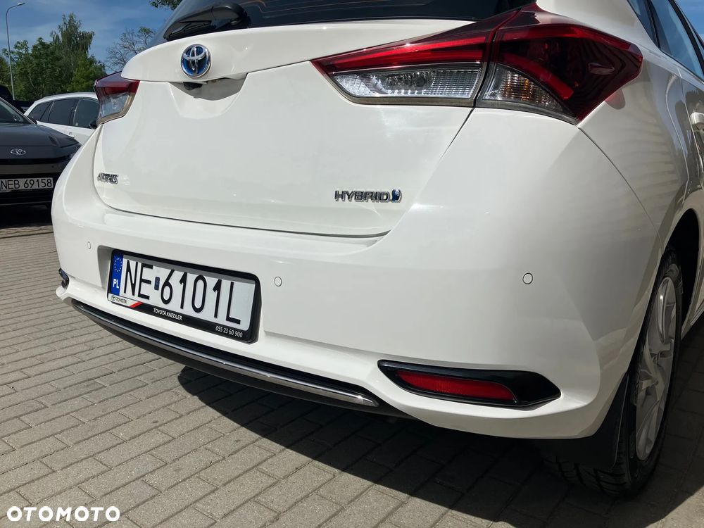 Toyota Auris Hybrid 135 Premium - 7