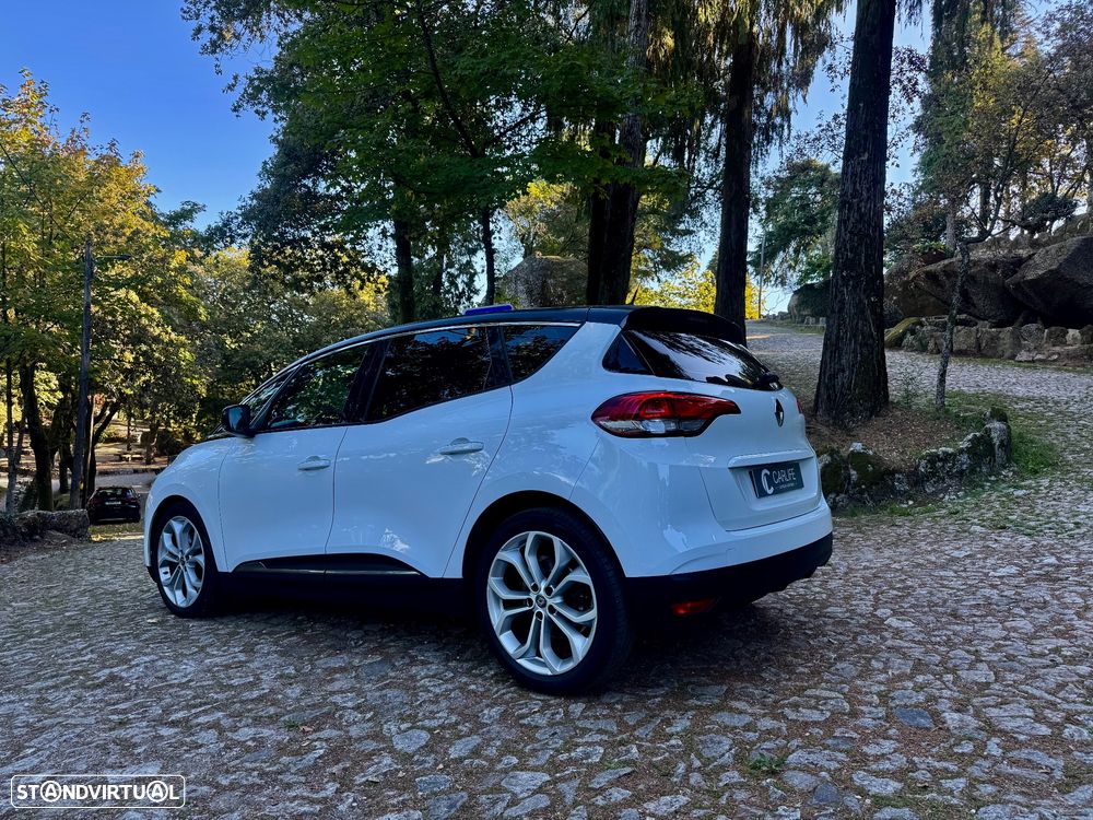 Renault Scénic 1.5 dCi Exclusive SS - 4
