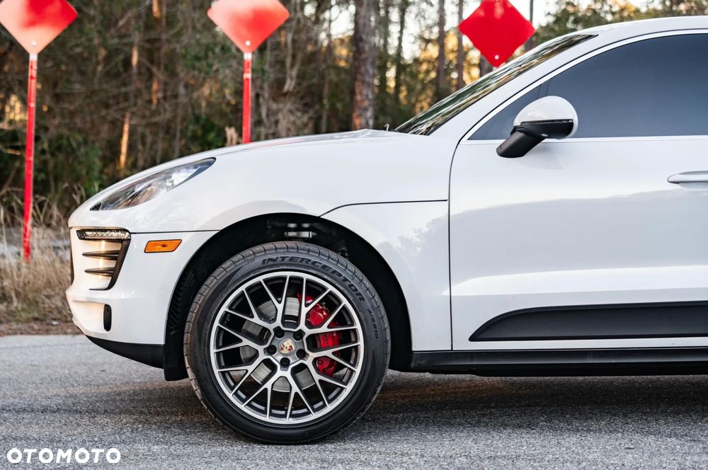 Porsche Macan S - 17