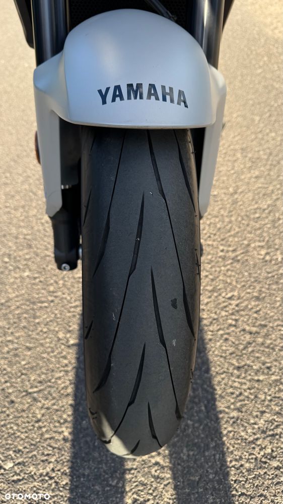 Yamaha MT - 12