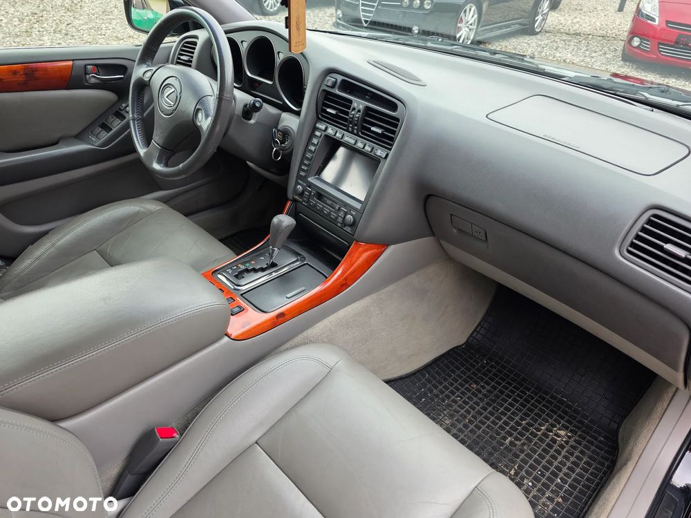 Lexus GS - 32