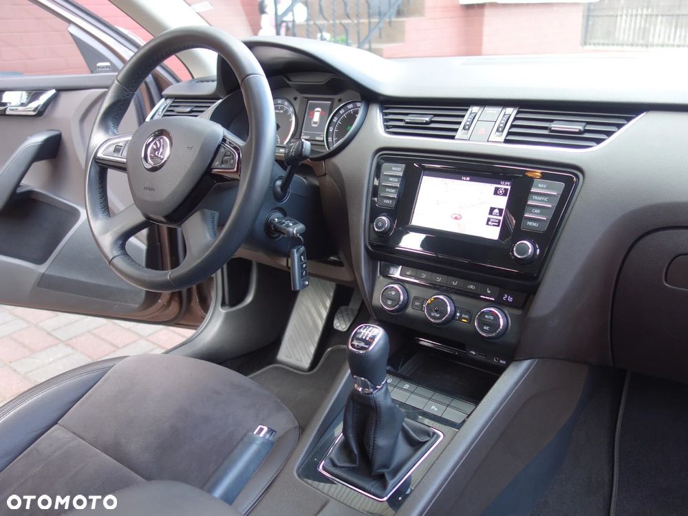 Skoda Octavia 2.0 TDI L&K - 20