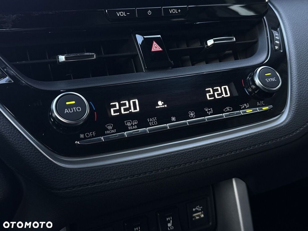 Toyota Corolla Cross 2.0 Hybrid Premiere Edition AWD - 25