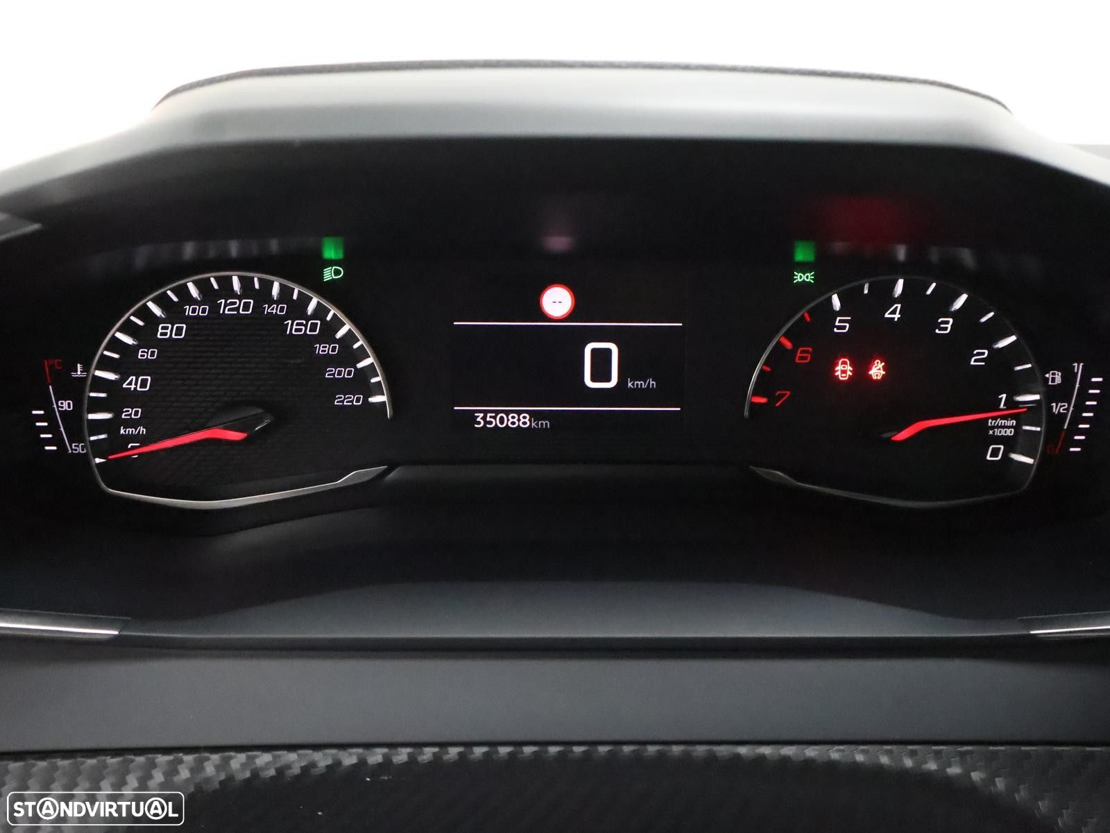Peugeot 208 1.2 PureTech Active Pack - 17