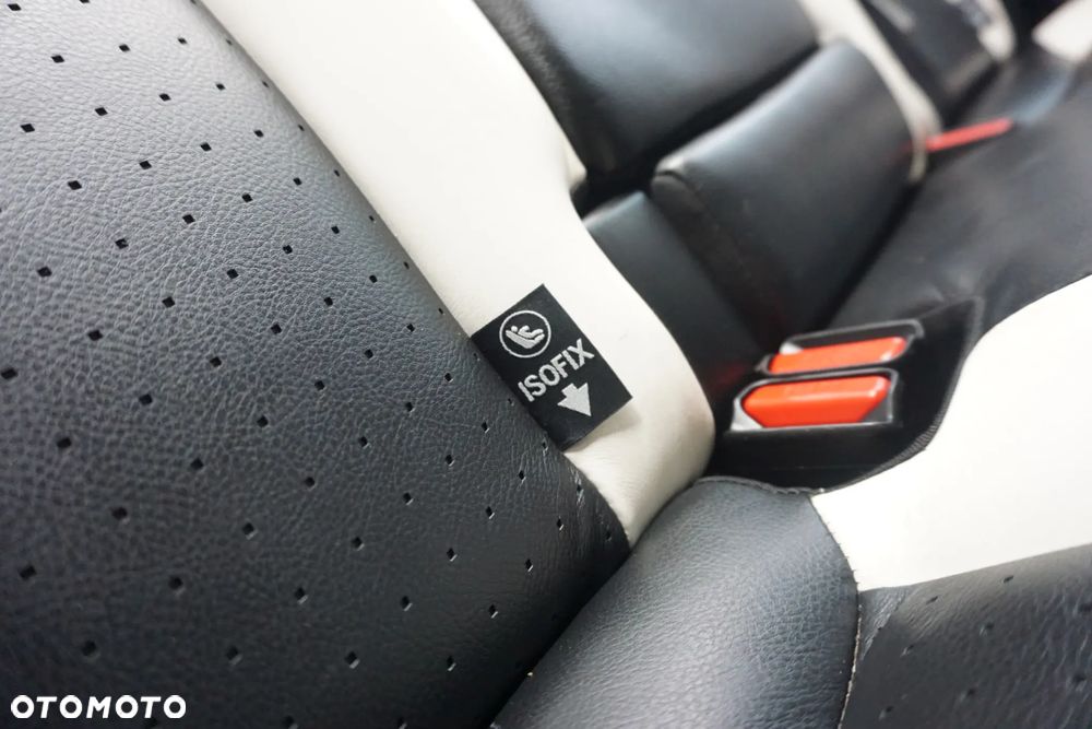Citroën DS4 THP 200 Pure Pearl - 27