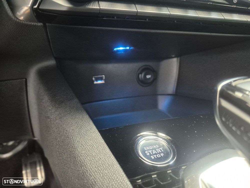 Peugeot 3008 1.5 BlueHDi GT Line J19 EAT8 - 20