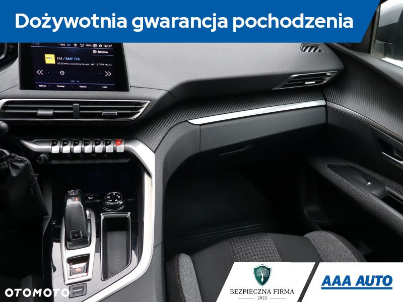 Peugeot 5008 - 9