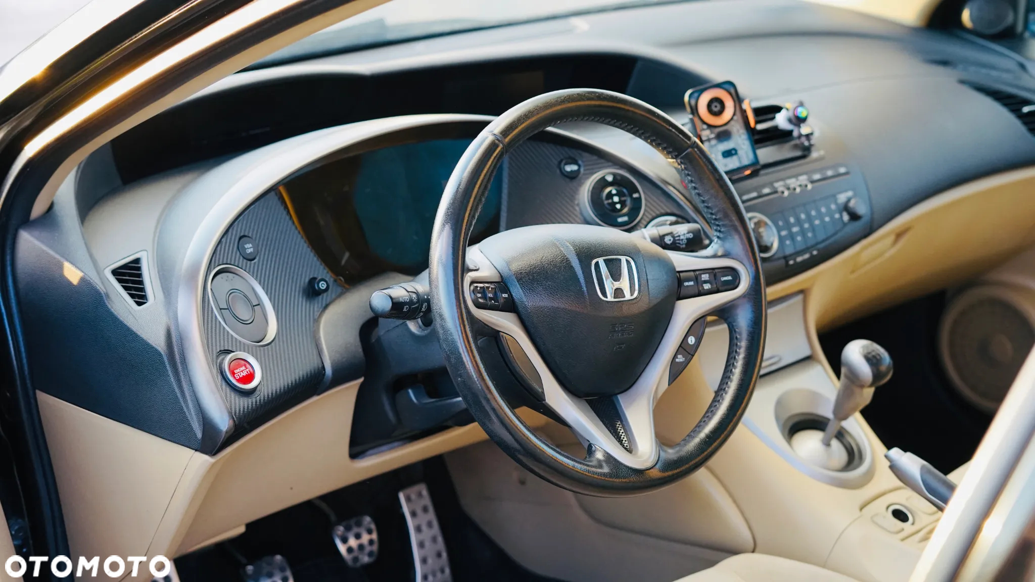 Honda Civic 1.8 Comfort - 8