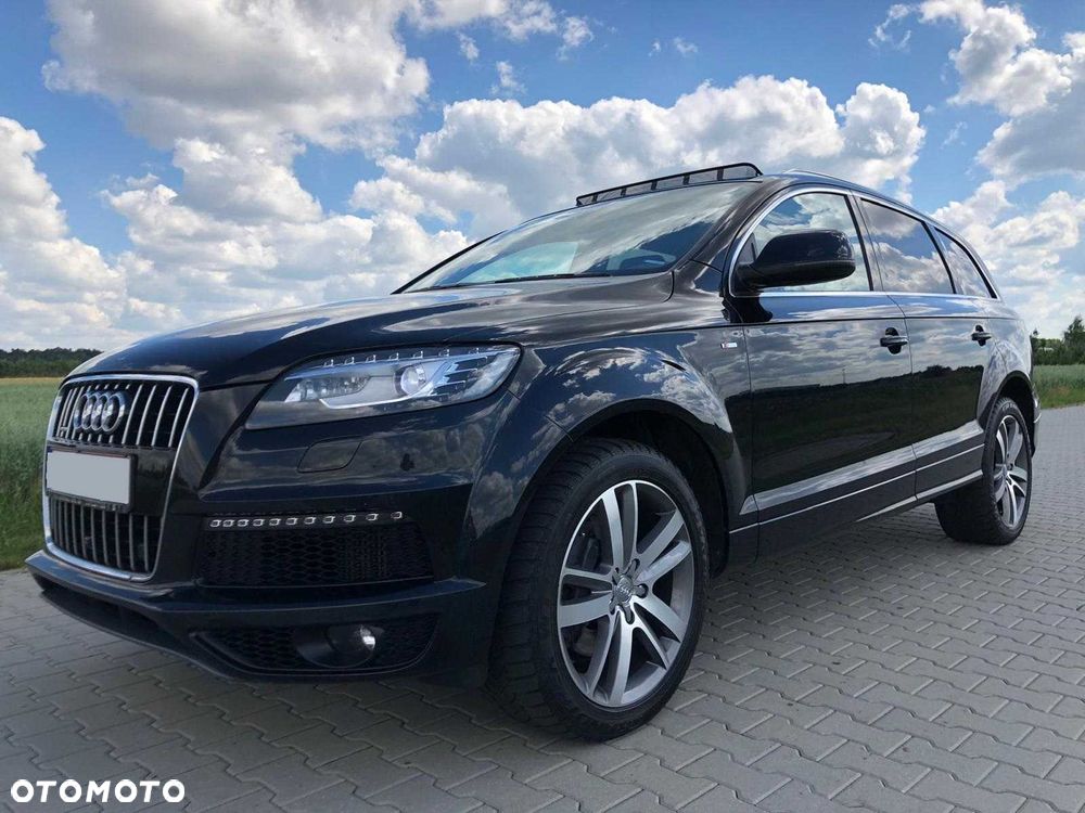 Audi Q7 - 1