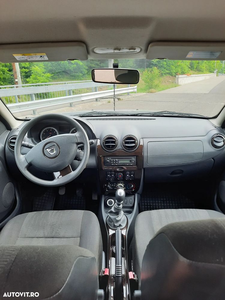 Dacia Duster 1.5 dCi 4x4 Prestige - 9