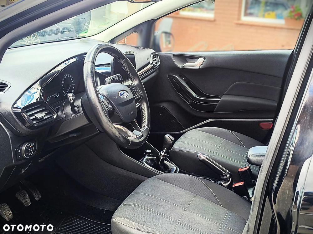 Ford Fiesta - 5