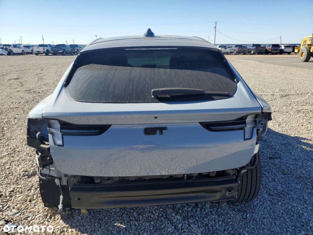 Ford Mustang Mach-E - 6