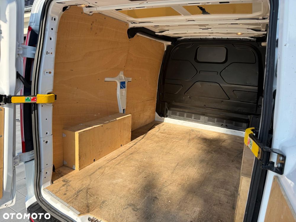 Ford Transit Custom 310 L1H1 Limited - 22