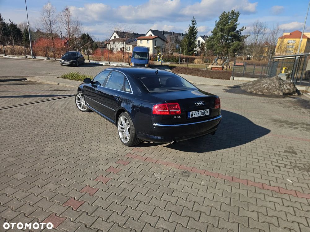 Audi A8 4.2 FSI L Quattro - 4
