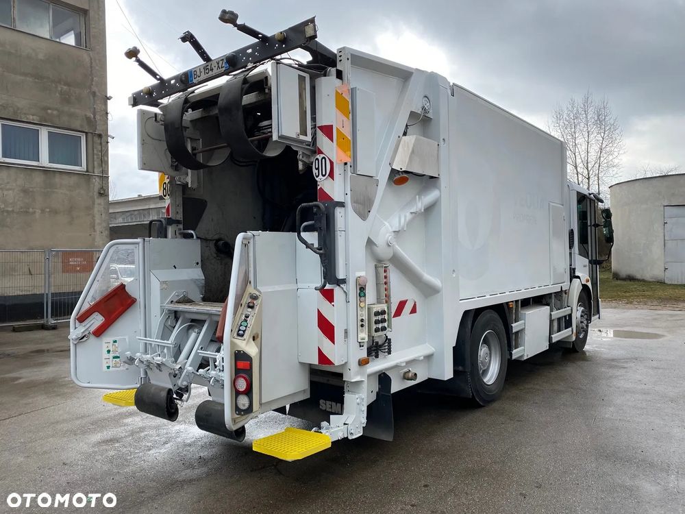 Mercedes-Benz Econic śmieciarka z wagą ZOELLER Semat 16m3 EURO 5 - 5