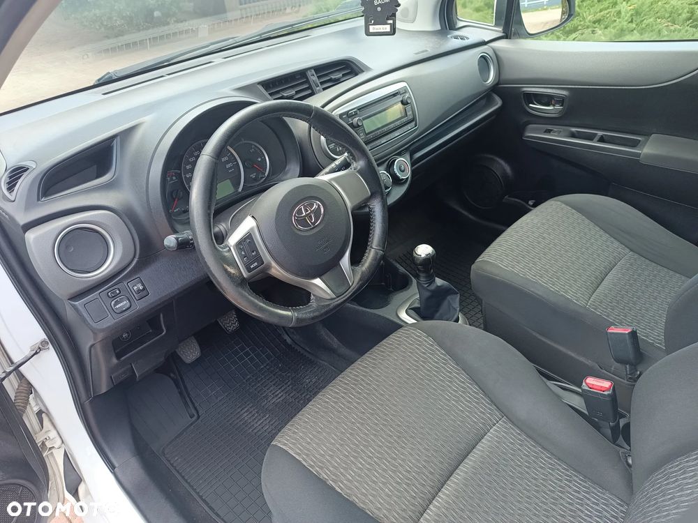 Toyota Yaris 1.0 Active - 23