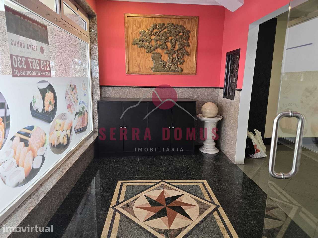 LOJA COM EXCELENTE LOCALIZAÇÃO NO CENTRO DE MEM MARTINS - Grande imagem: 4/17