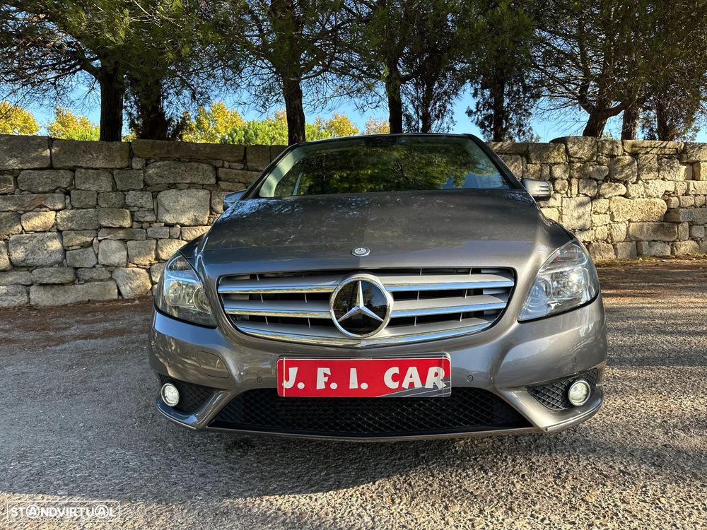 Mercedes-Benz B 180 - 2