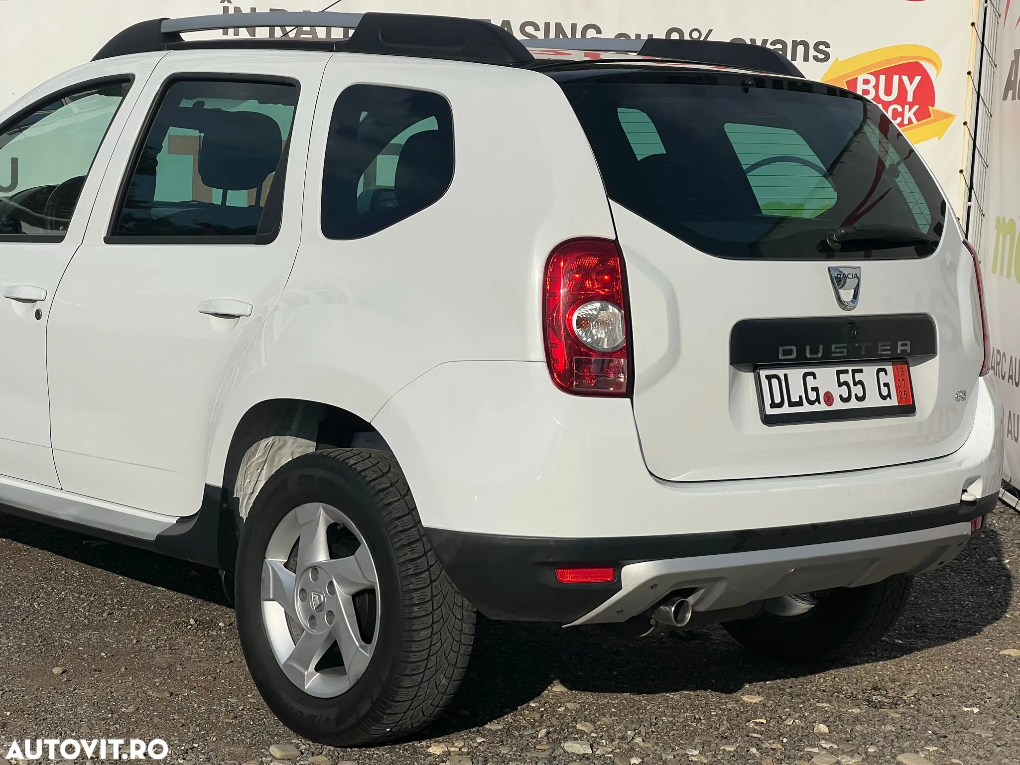 Dacia Duster 1.5 dCi 4x4 Prestige - 16