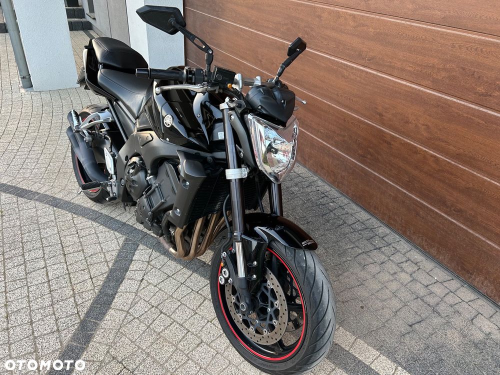 Yamaha FZ - 13