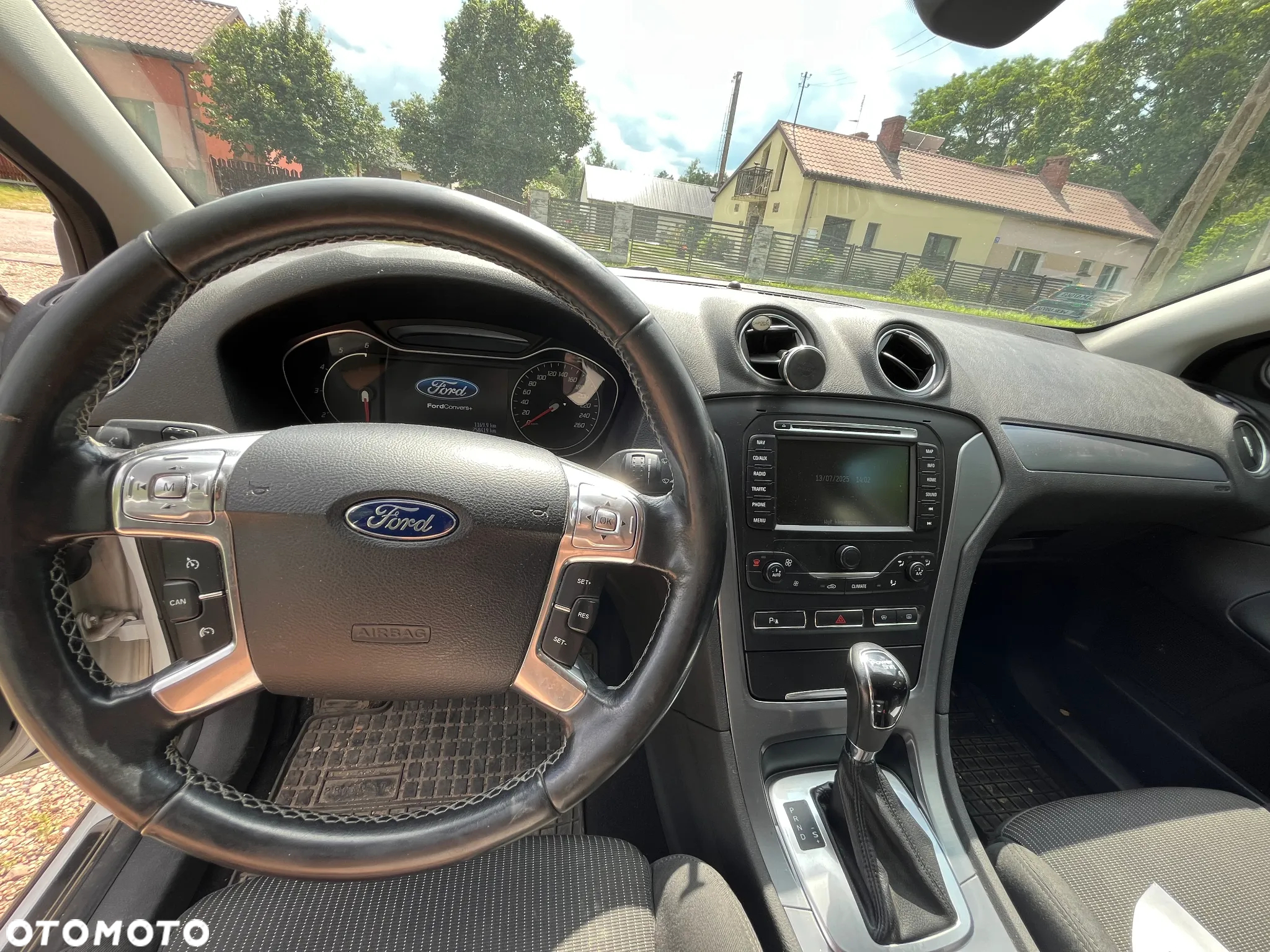 Ford Mondeo - 9