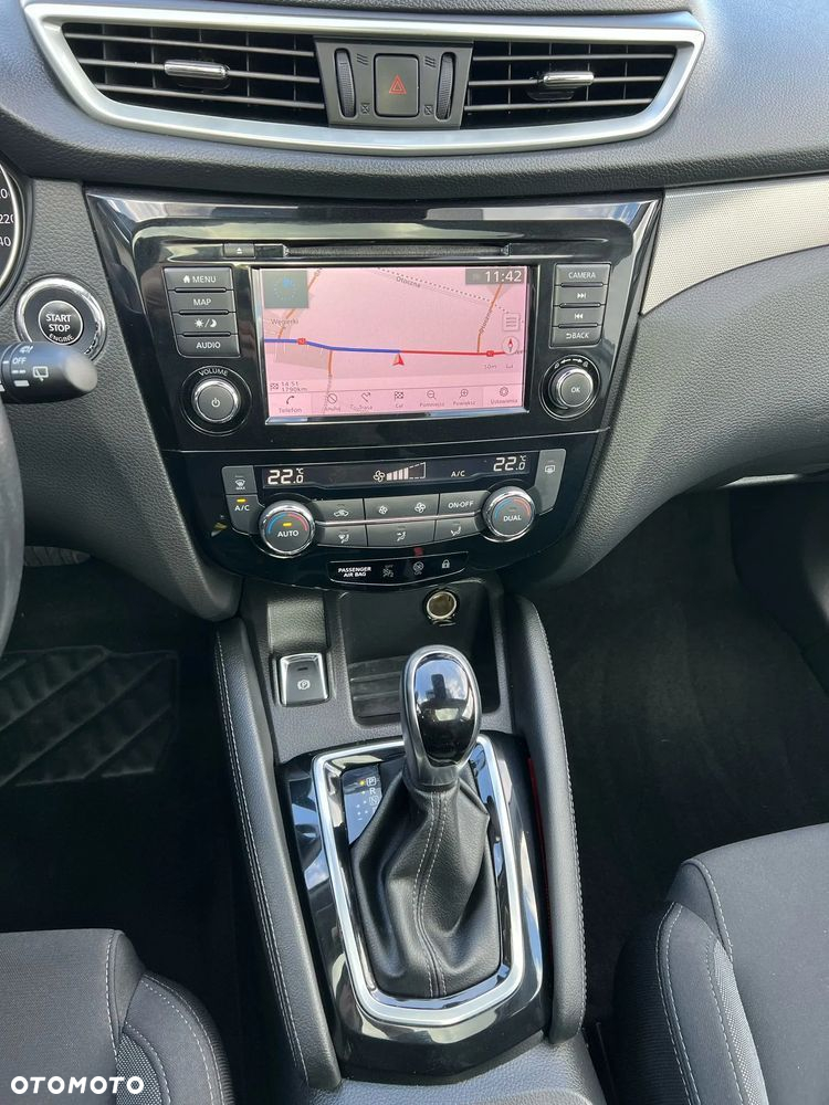 Nissan Qashqai - 14
