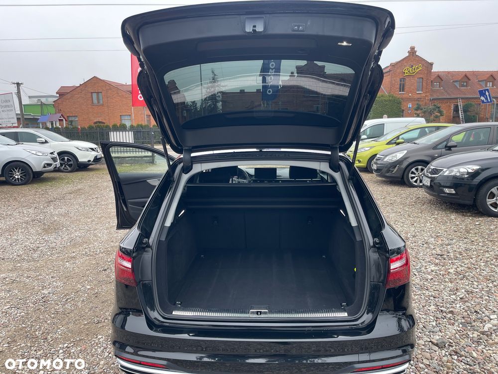 Audi A4 Avant - 16