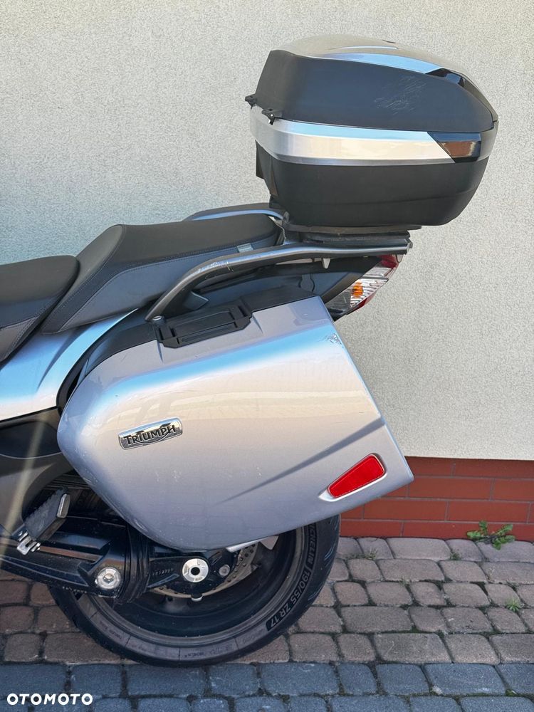 Triumph Inny - 19