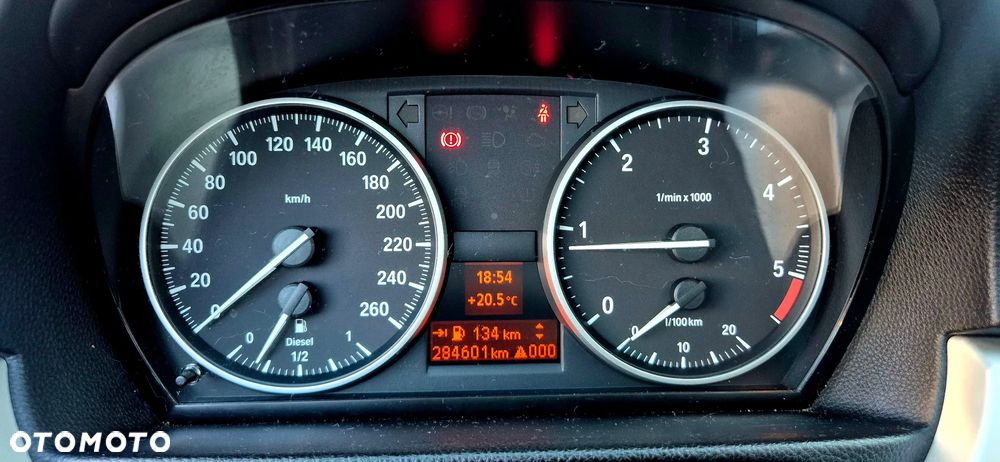 BMW Seria 3 - 25