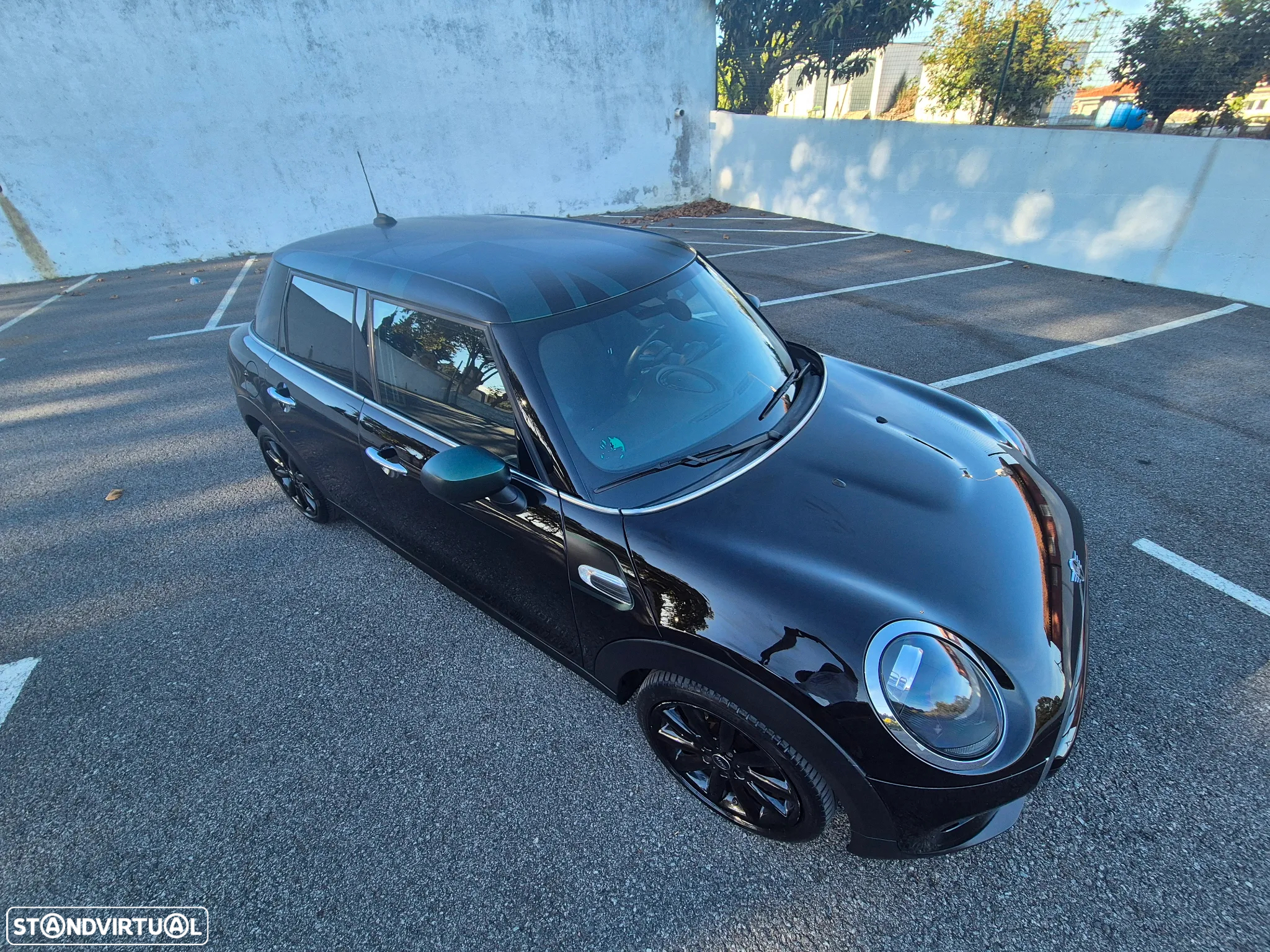 MINI 5 Portas Cooper 4Business Plus Auto - 5