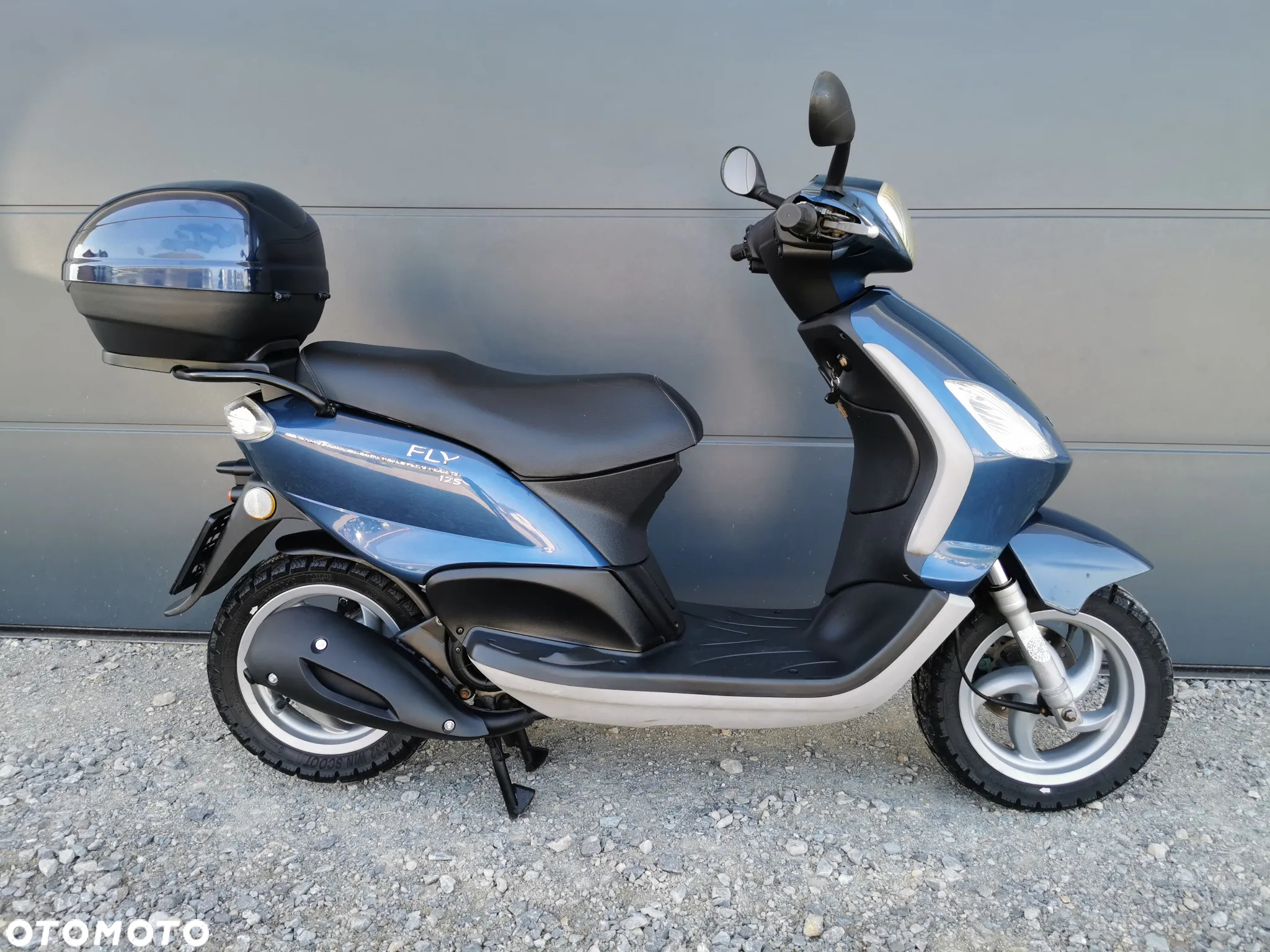 Piaggio FLY - 2