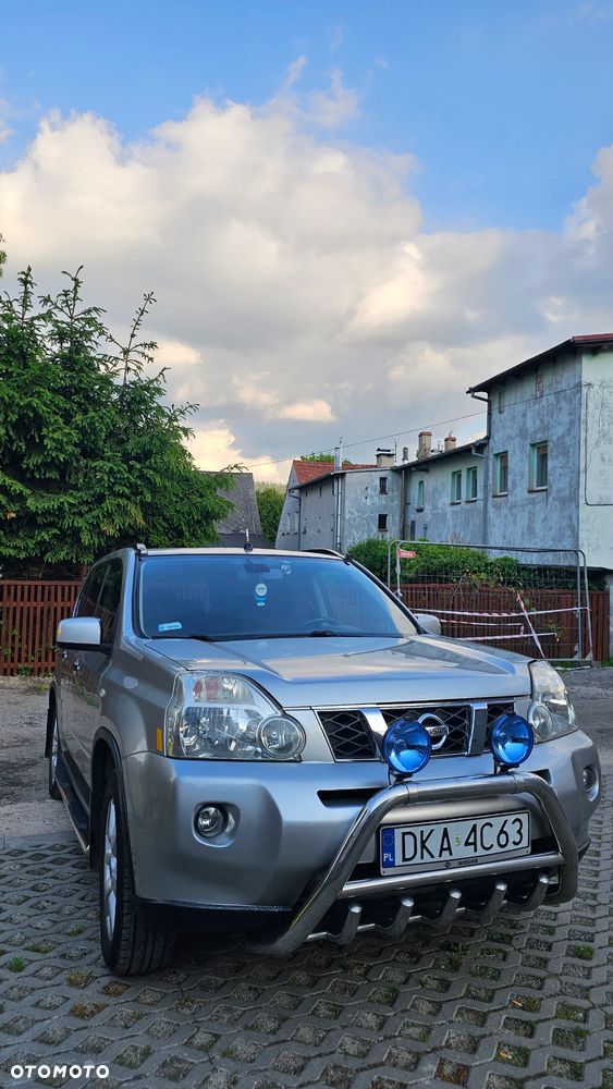Nissan X-Trail 2.0 dCi 4x4 DPF SE - 11