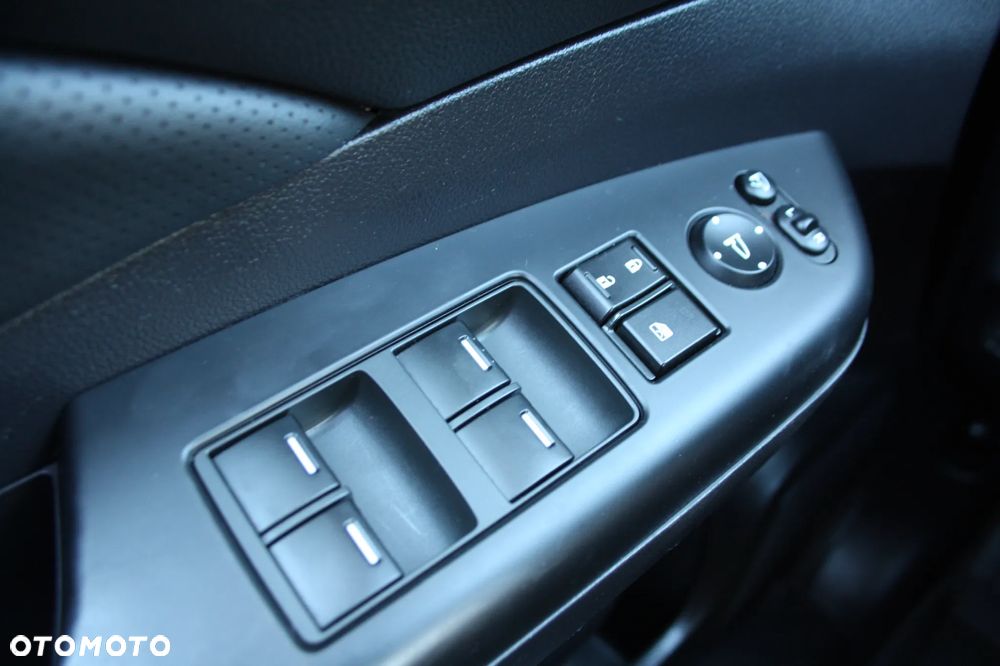 Honda CR-V 2.0i-VTEC 4WD Automatik Executive - 18