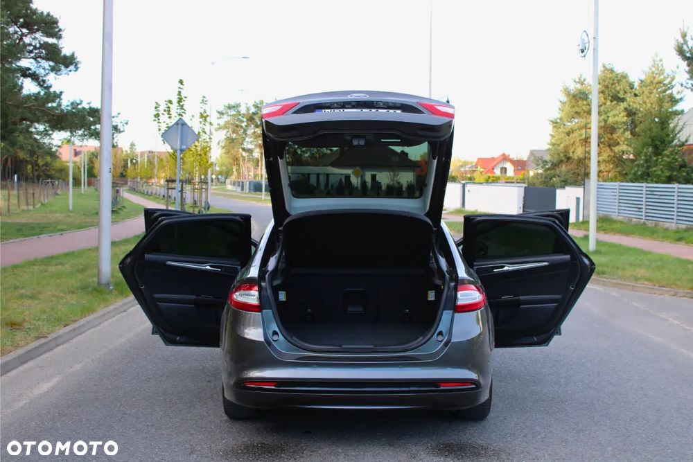 Ford Mondeo 2.0 TDCi STart-Stopp Titanium - 11