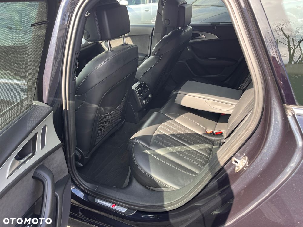 Audi A6 Avant 2.0 TDI quattro S tronic - 12