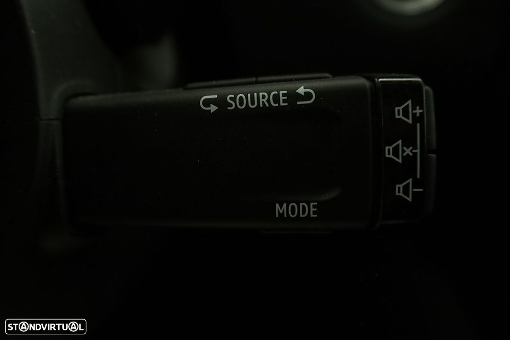 Renault Captur 1.0 TCe Techno Bi-Fuel - 19