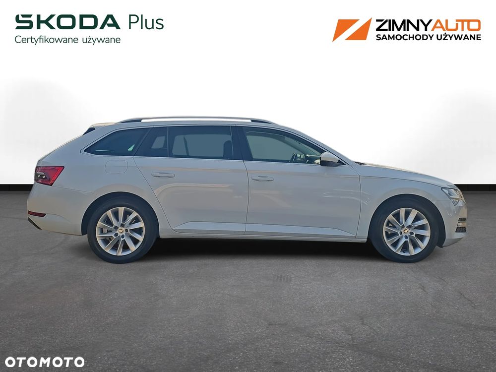 Skoda Superb 2.0 TDI SCR 4x4 Style DSG - 10