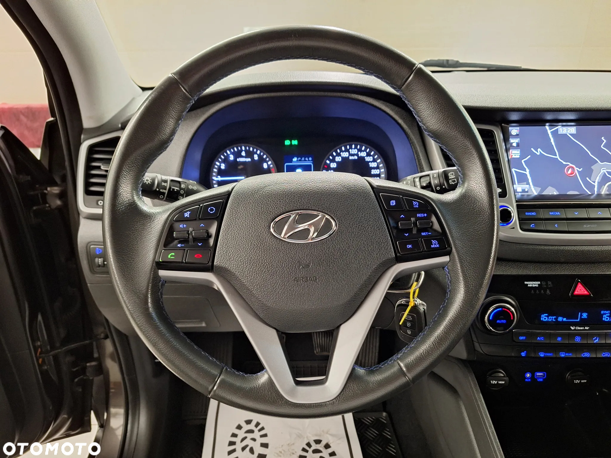 Hyundai Tucson 1.6 T-GDI Comfort 4WD - 27