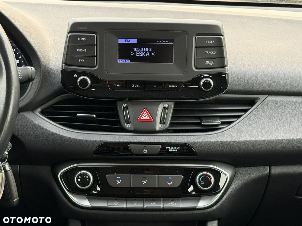 Hyundai i30 - 25