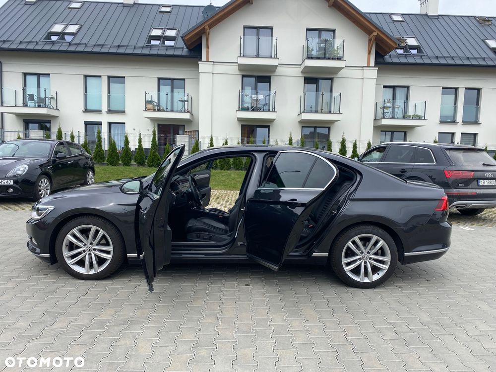 Volkswagen Passat 2.0 TSI BMT Highline DSG - 24