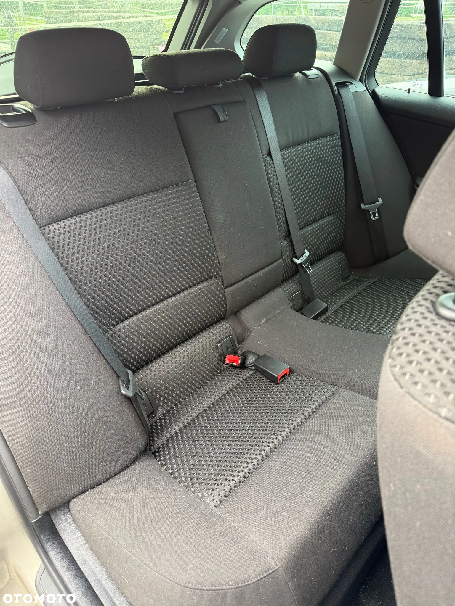 BMW Seria 3 320i Touring - 14